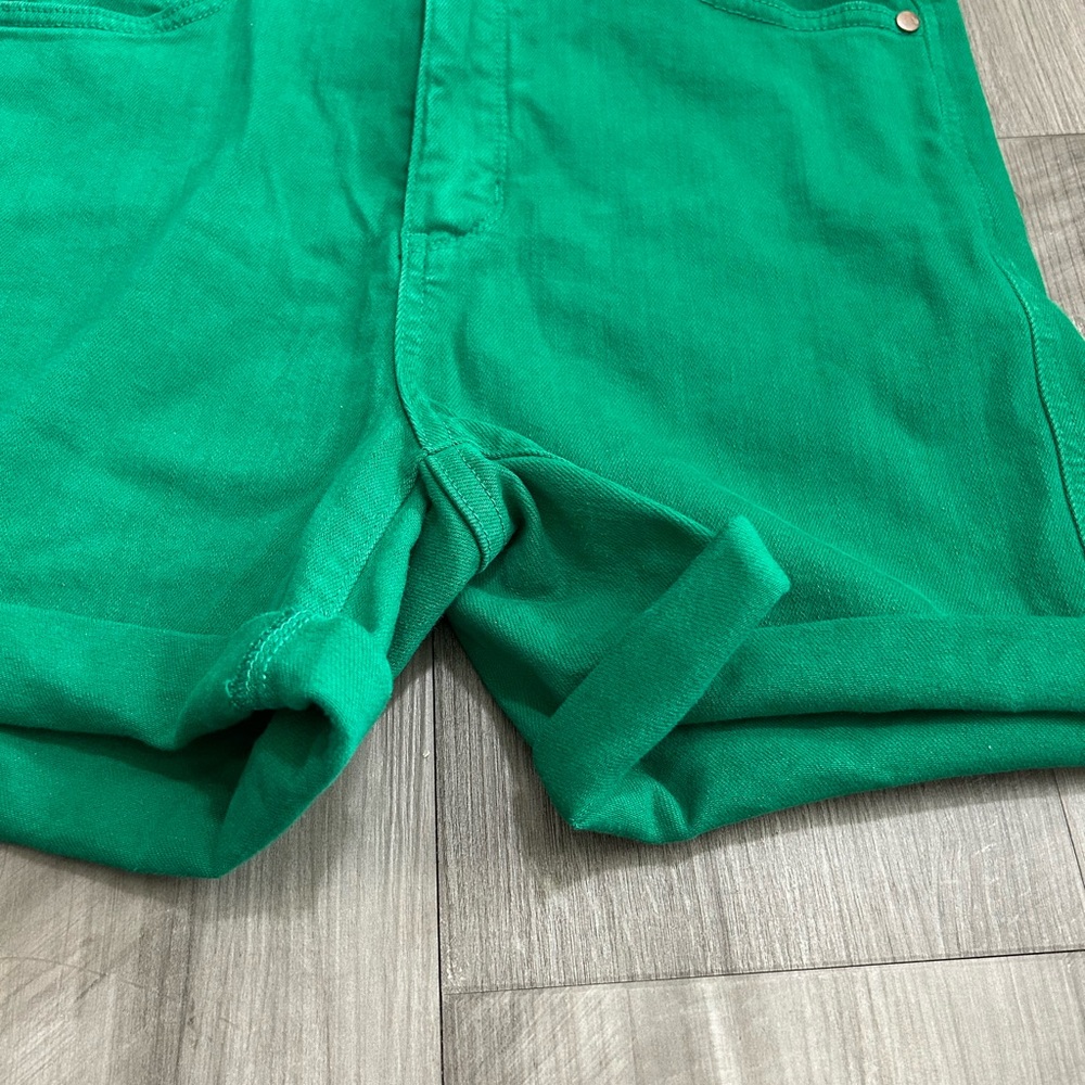 Judy Blue High-Waist Emerald Green Rolled Hem Shorts - Picture 4 of 10